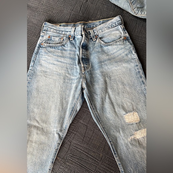 Levi’s 501 - Picture 1 of 2